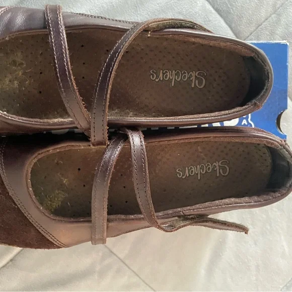 Skechers Brown Suede Loafers with Velcro Strap - Picture 2 of 9